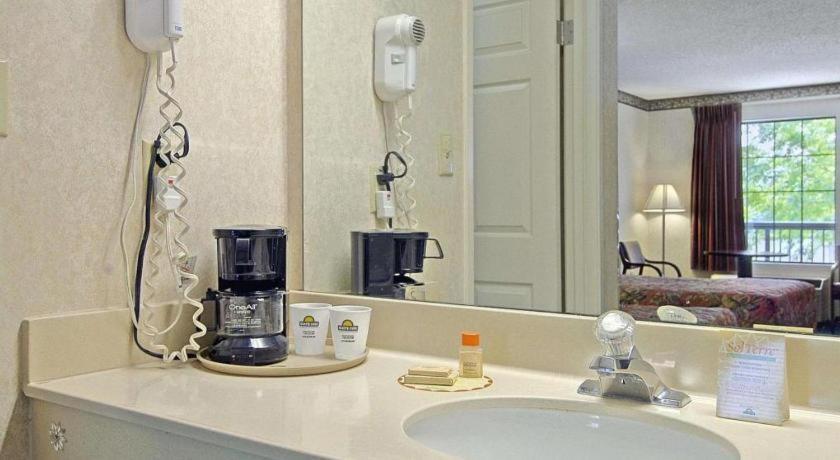 Days Inn & Suites By Wyndham Fort Valley Kültér fotó