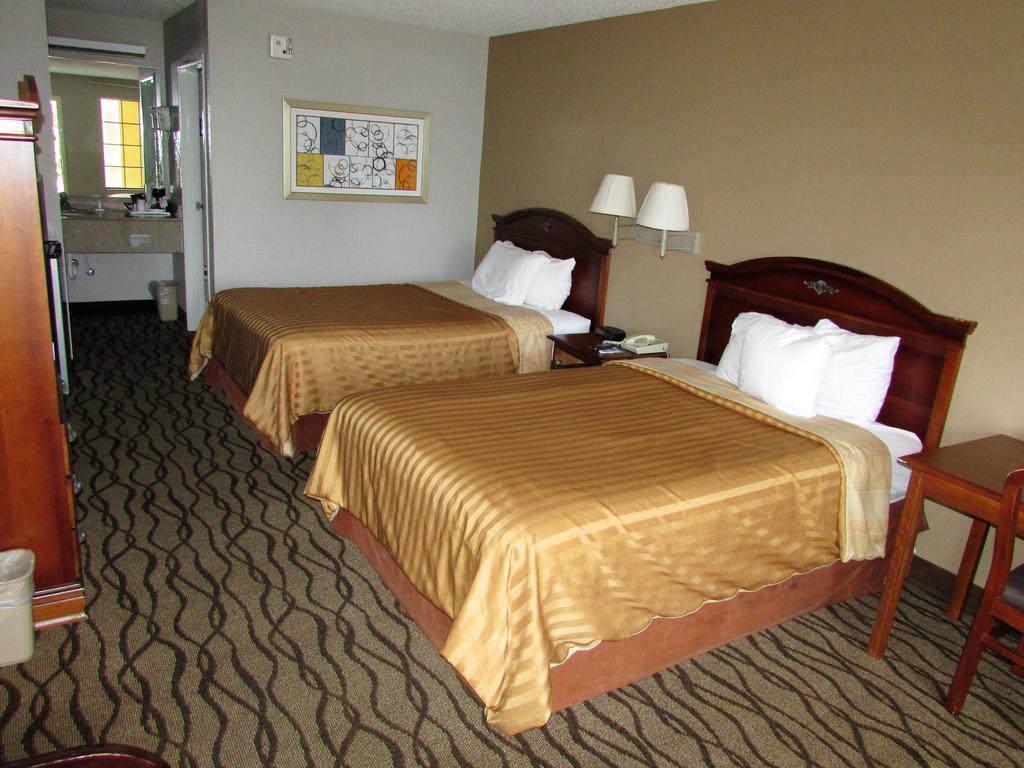 Days Inn & Suites By Wyndham Fort Valley Kültér fotó